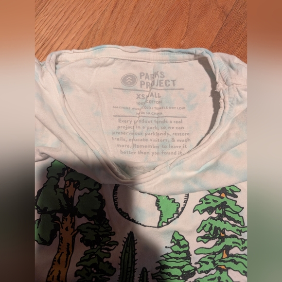 Parks Project Women's Green and Blue Tie-dye National Parks Crop Top- Size XS - Picture 3 of 4